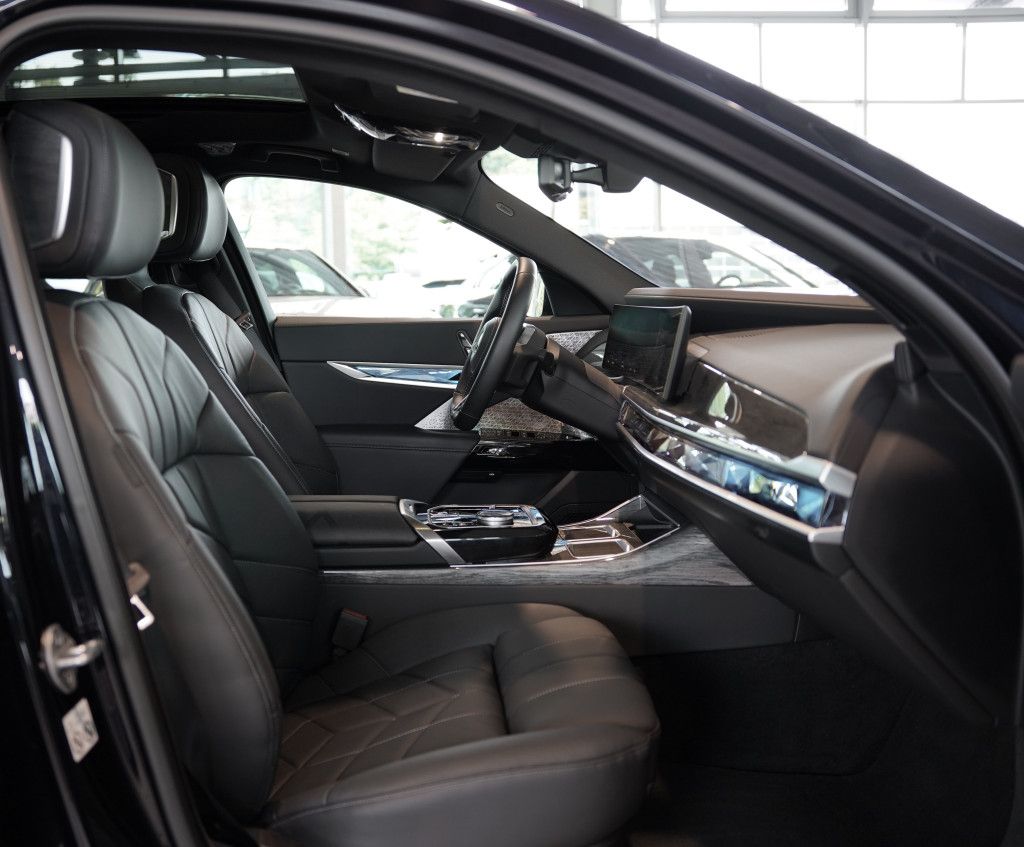 Bmw I7