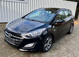 Hyundai i30 cw blue Trend - Hyundai i30 Gebrauchtwagen in Bremen