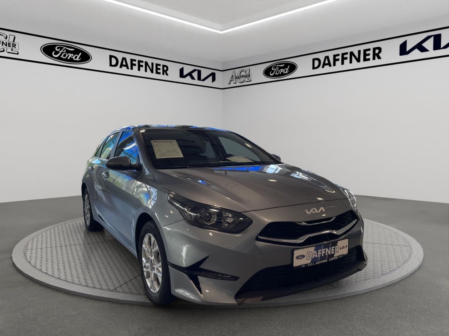 Fahrzeugabbildung Kia Ceed Ultimate Edition Kamera totWinkASS Navi