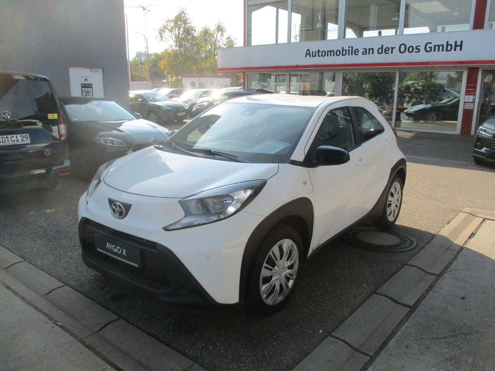 Toyota Aygo X S-CVT Play, Klima, Kamera, PDC v+h, Apple