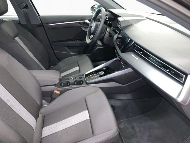 A3 Sportback 30 TFSI ADVANCED NAVI+KAMERA+STHZG+