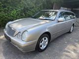 Mercedes-Benz E 200*TÜV=04-2027*Automatik Kompressor Leder - gebrauchte Mercedes-Benz E 200 aus dem Jahr 2003