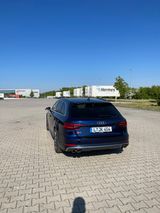 Audi S4 Avant 3.0 TFSI Quattro | AHK | StHZ - Audi S4 mit Benzin-Antrieb: Kombi