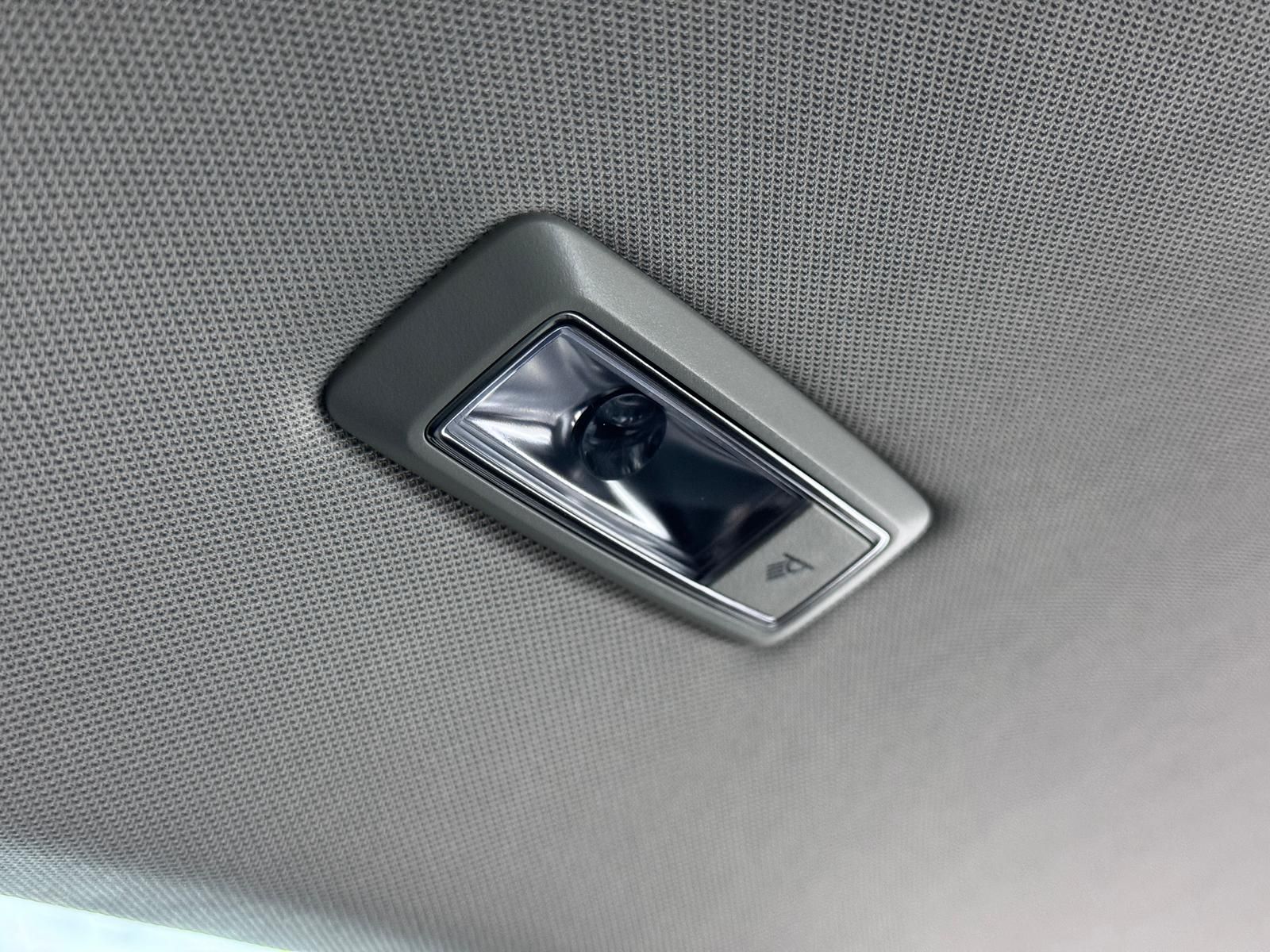 Fahrzeugabbildung SEAT 2.0 TSI FR-LINE/ACC/BEATS/PANO/AMBIENT/R-CAM/AHK