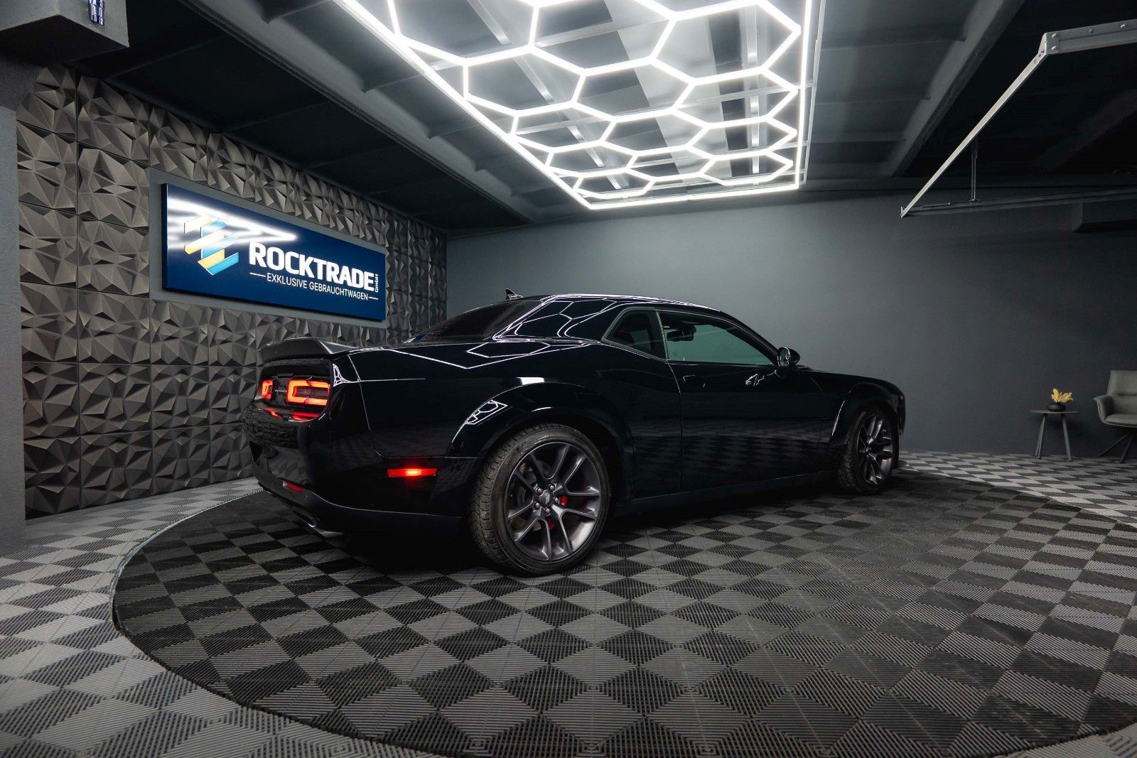 Fahrzeugabbildung Dodge Challenger 5.7 V8 R/T WIDE BODY SHAKER LAST CALL