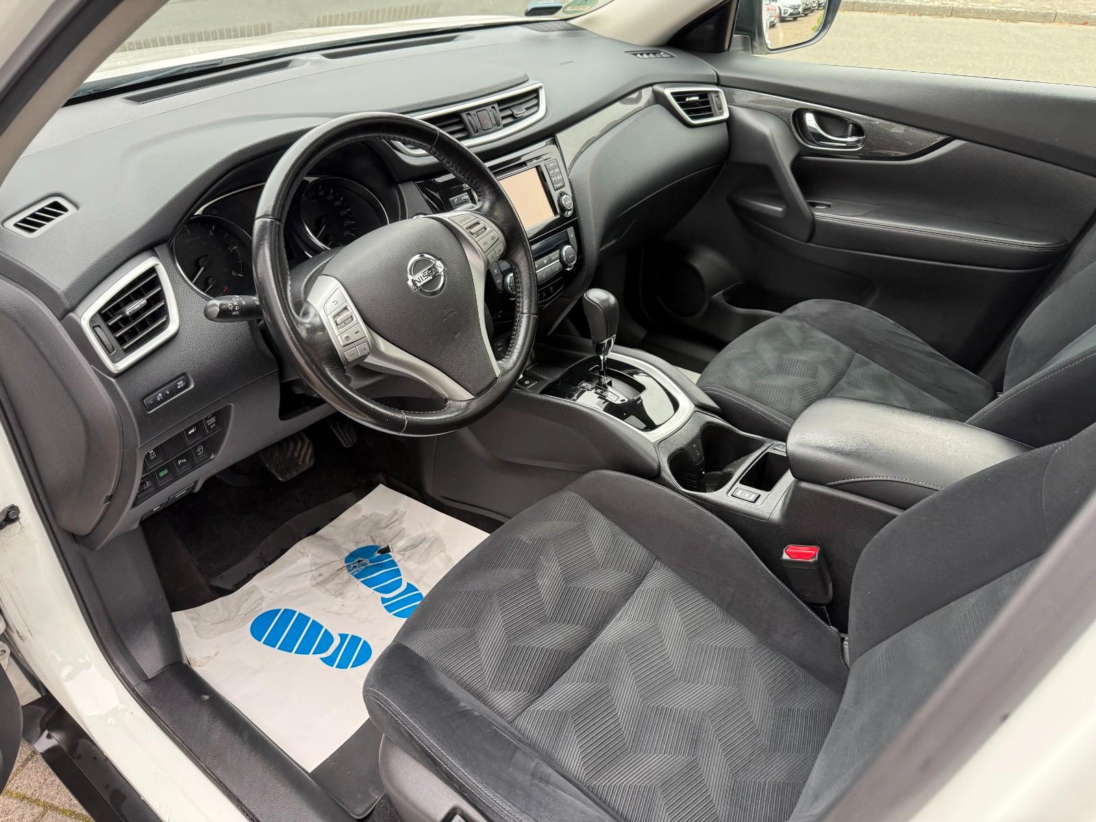 Nissan X-Trail Acenta Automatik Navi Kamera Panorama AH
