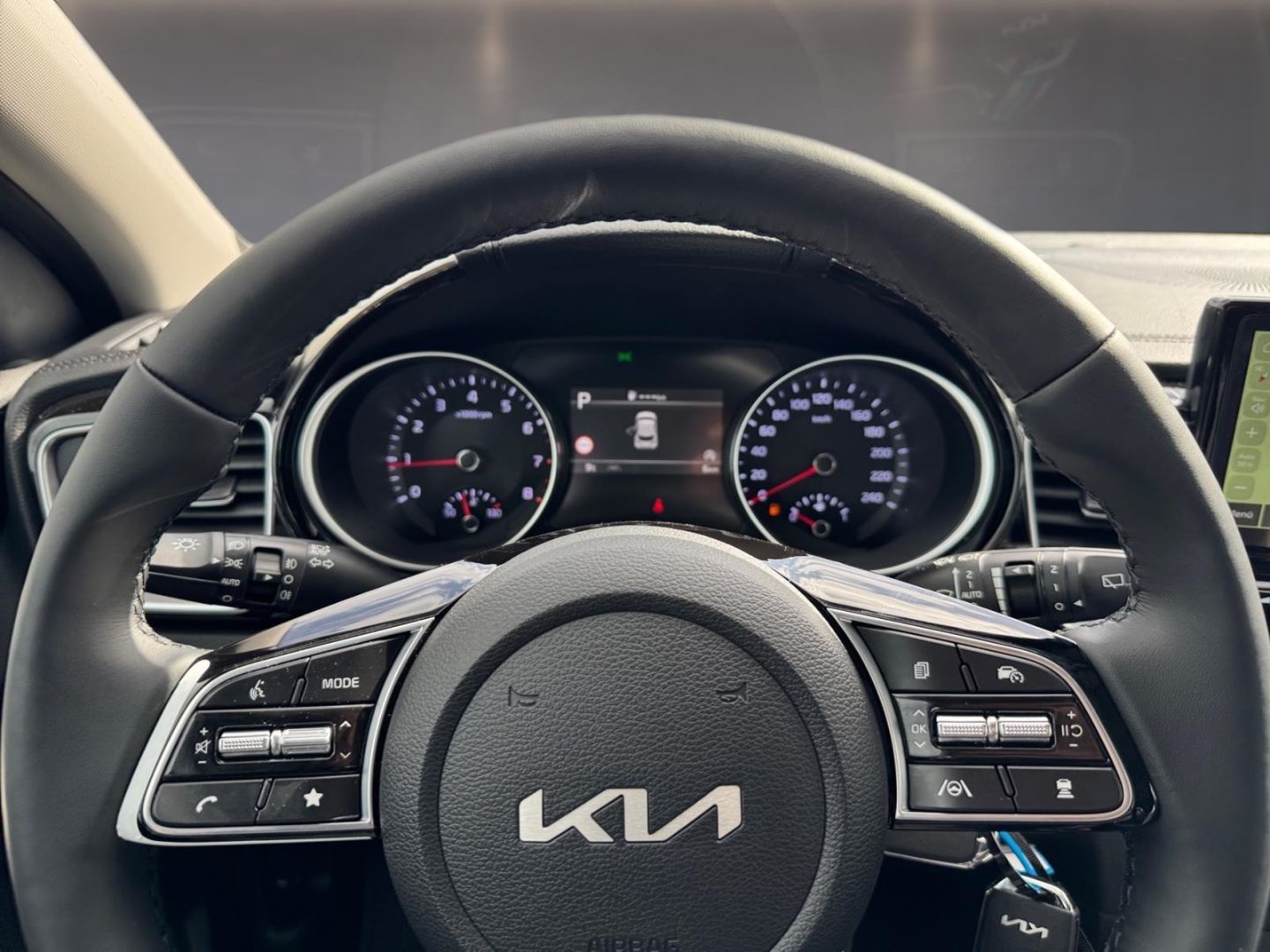 Fahrzeugabbildung Kia XCeed Vision Navi Digitales Cockpit LED ACC Appl