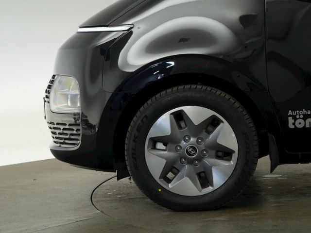 STARIA HEV PRIME AUTOMATIK 9-SITZER+VOLL LED+360