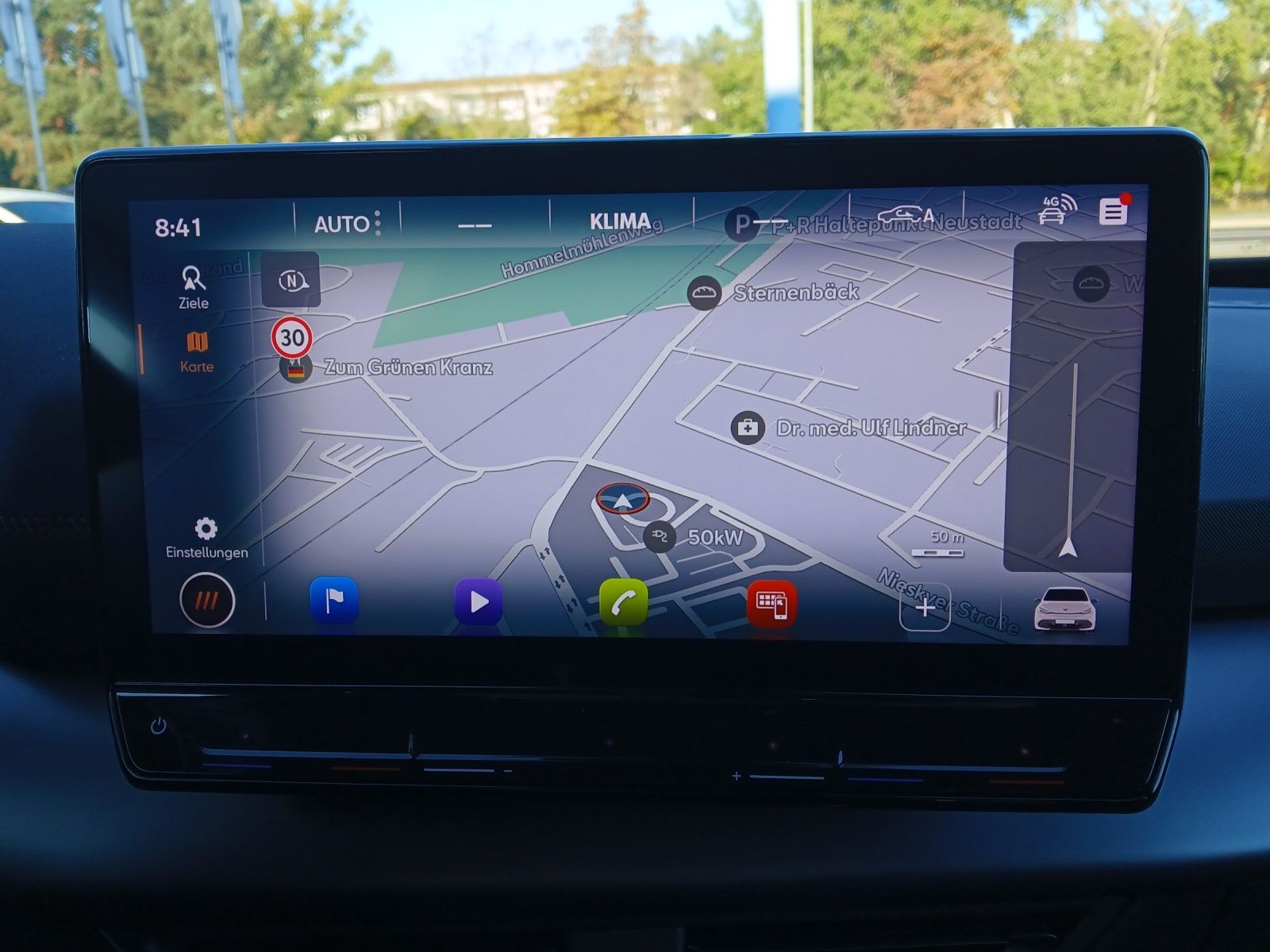 Fahrzeugabbildung CUPRA Born LED Navi Pano ACC RFK 18"