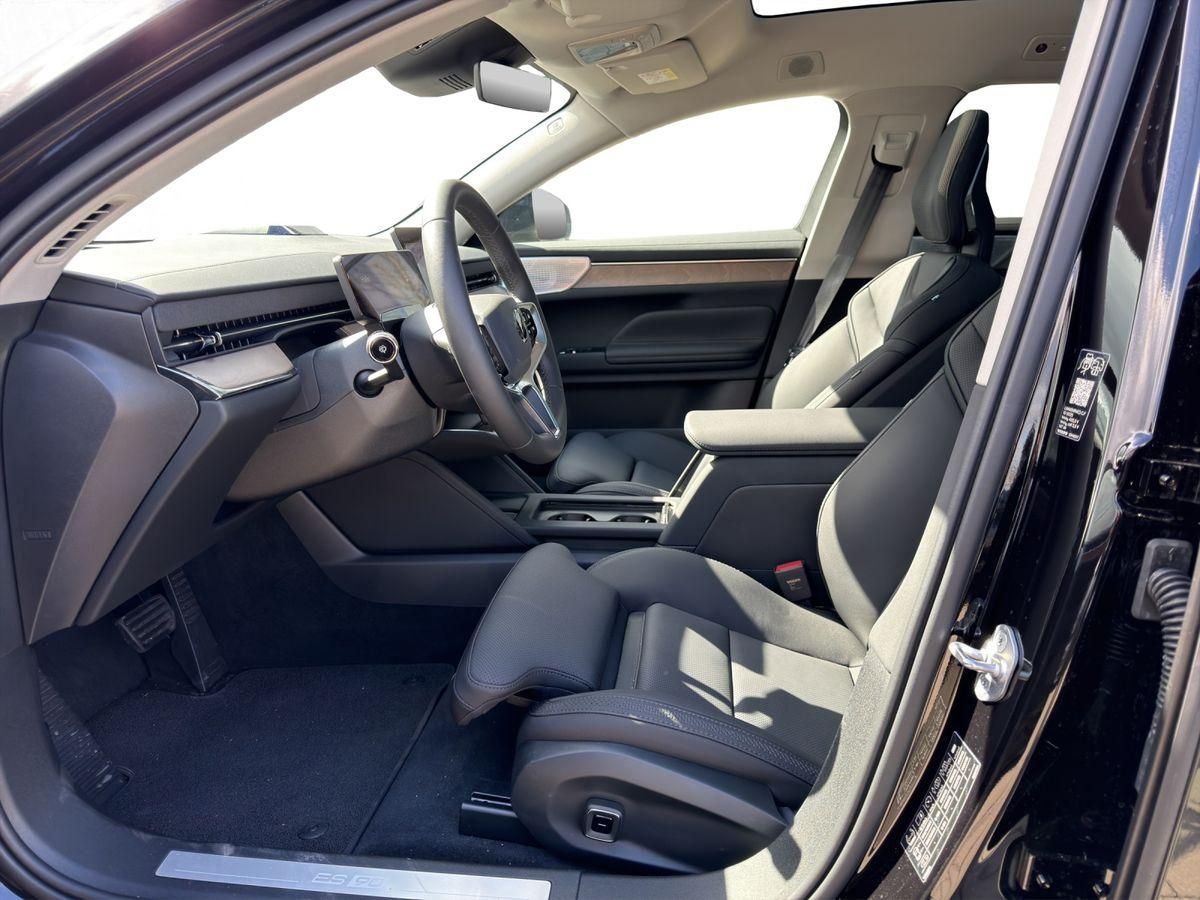 Volvo ES90 - Bild 12