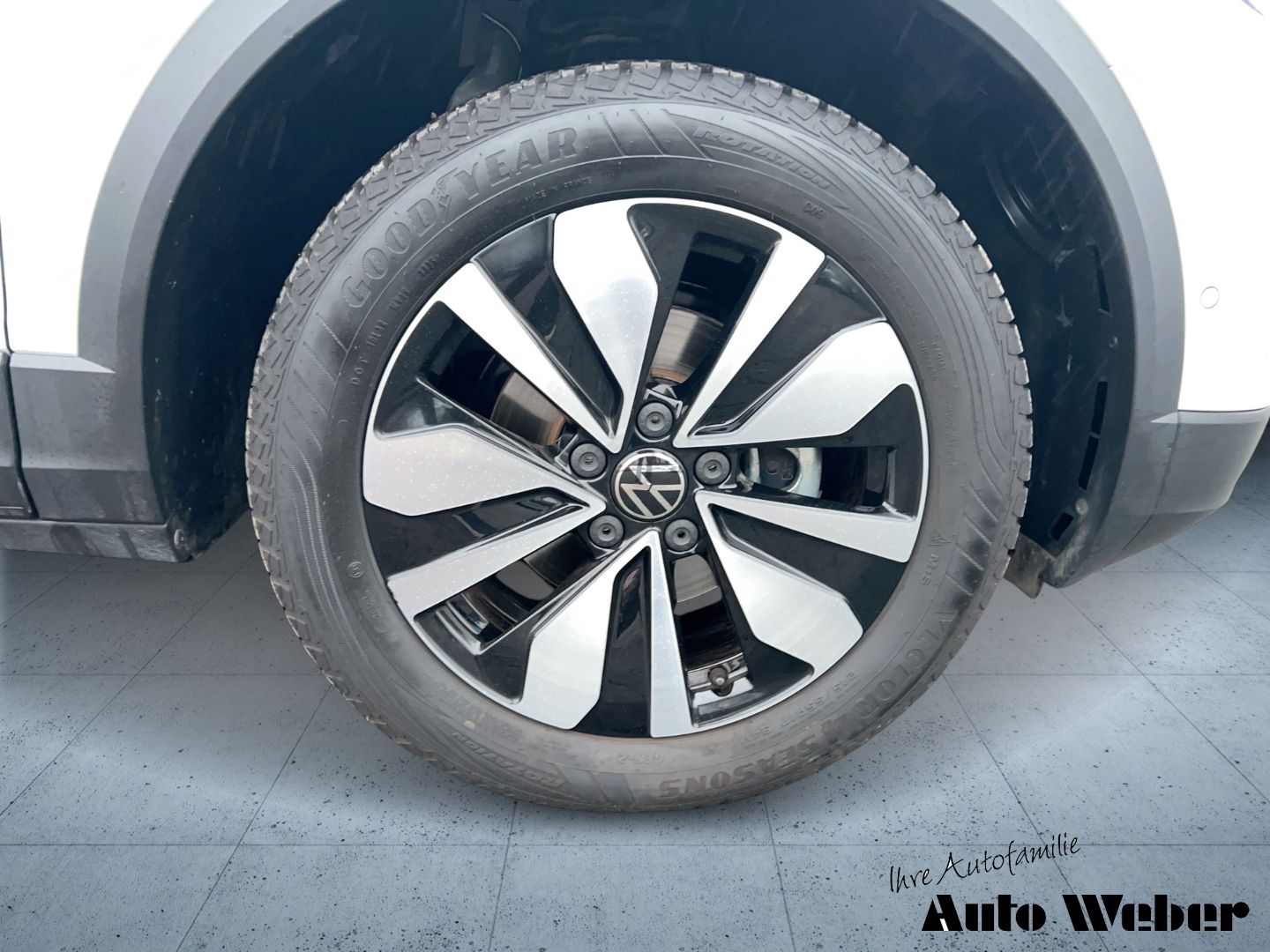 Volkswagen T-Roc - Bild 8