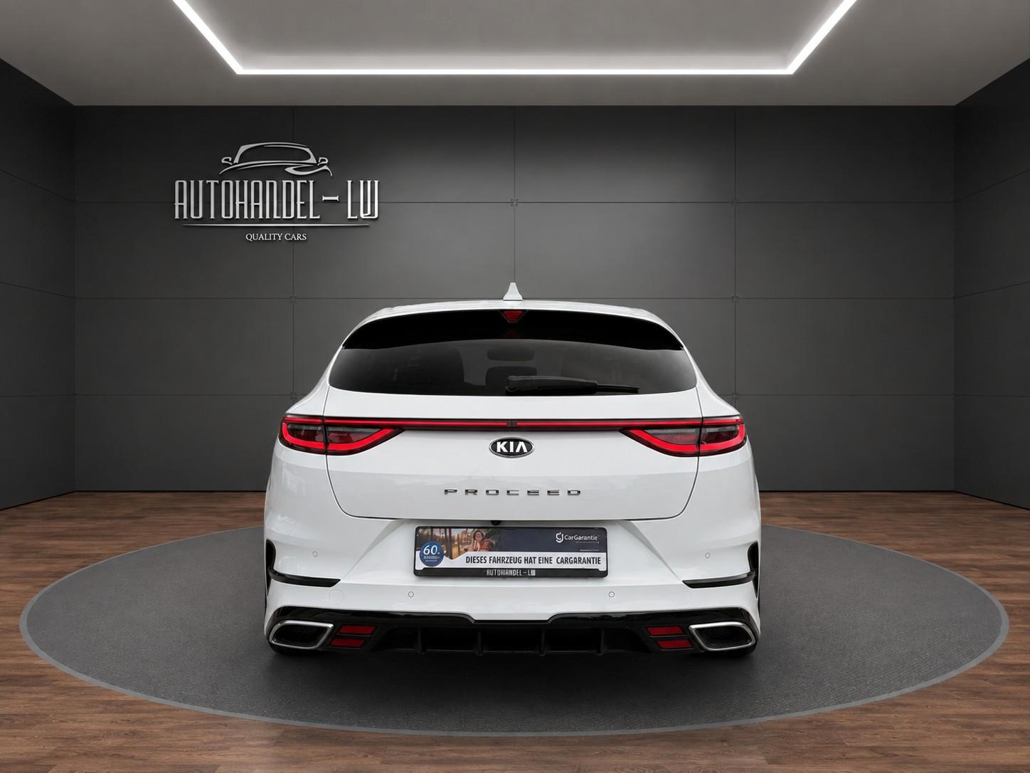 Kia ProCeed GT /LED/ACC/KEYLESS/LHZ/SHZ