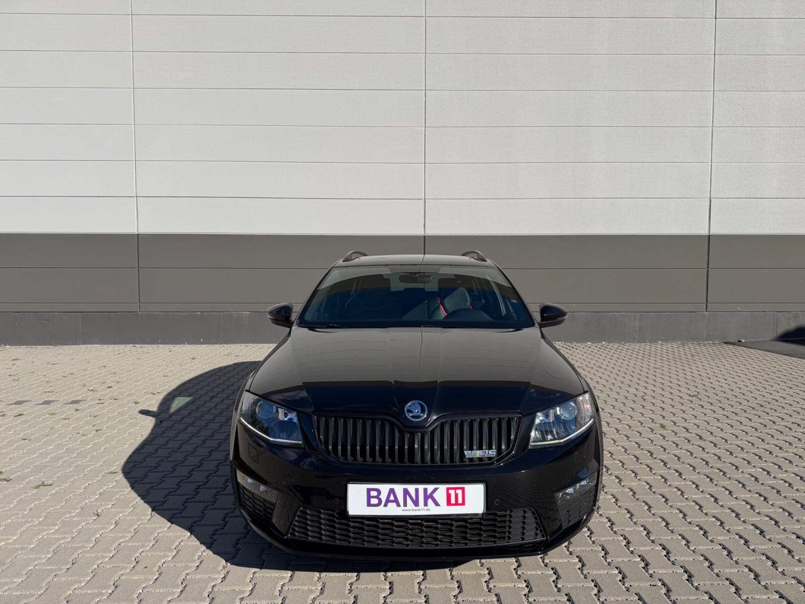 Skoda Octavia Combi RS*4x4*Aut.*XENON*Scheckh.