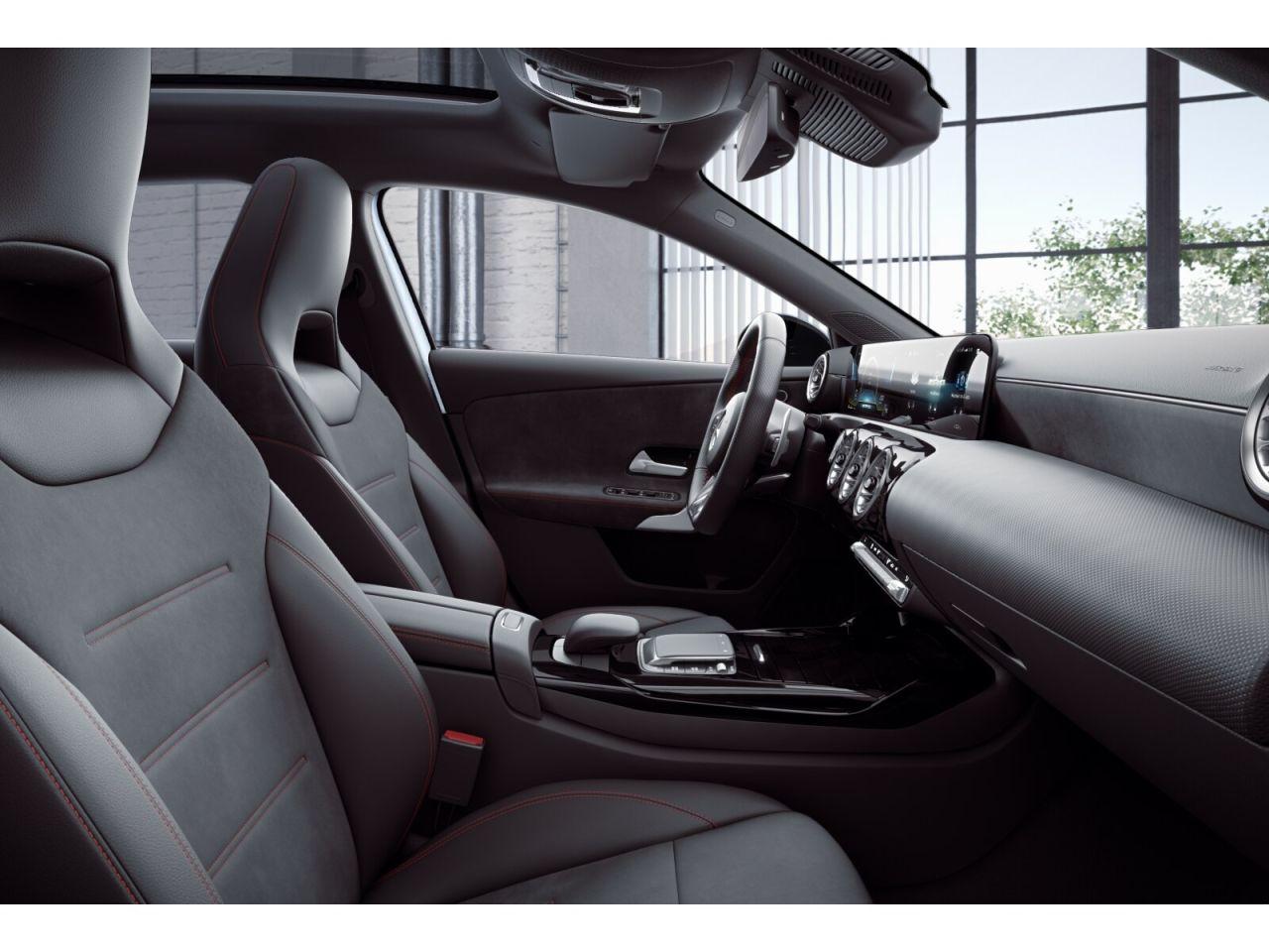 Mercedes-Benz AMG A 35 4M DISTRONIC Panorama MULTIBEAM LED