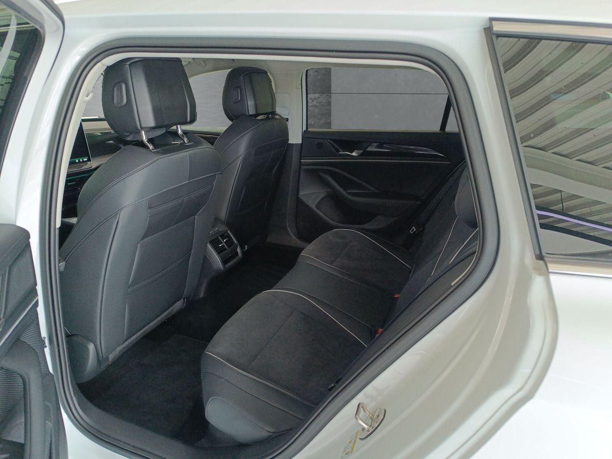 Volkswagen PASSAT 1.5 eTSI BUSINESS 150 PS DSG NAVI AREAV foto 13