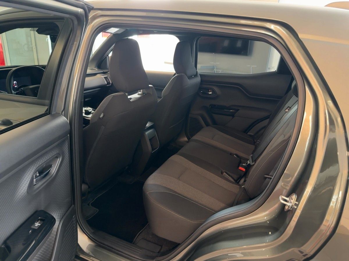 Fahrzeugabbildung Toyota Urban Cruiser 61 kWh Teamplay *0,00% Fin. 30.06*