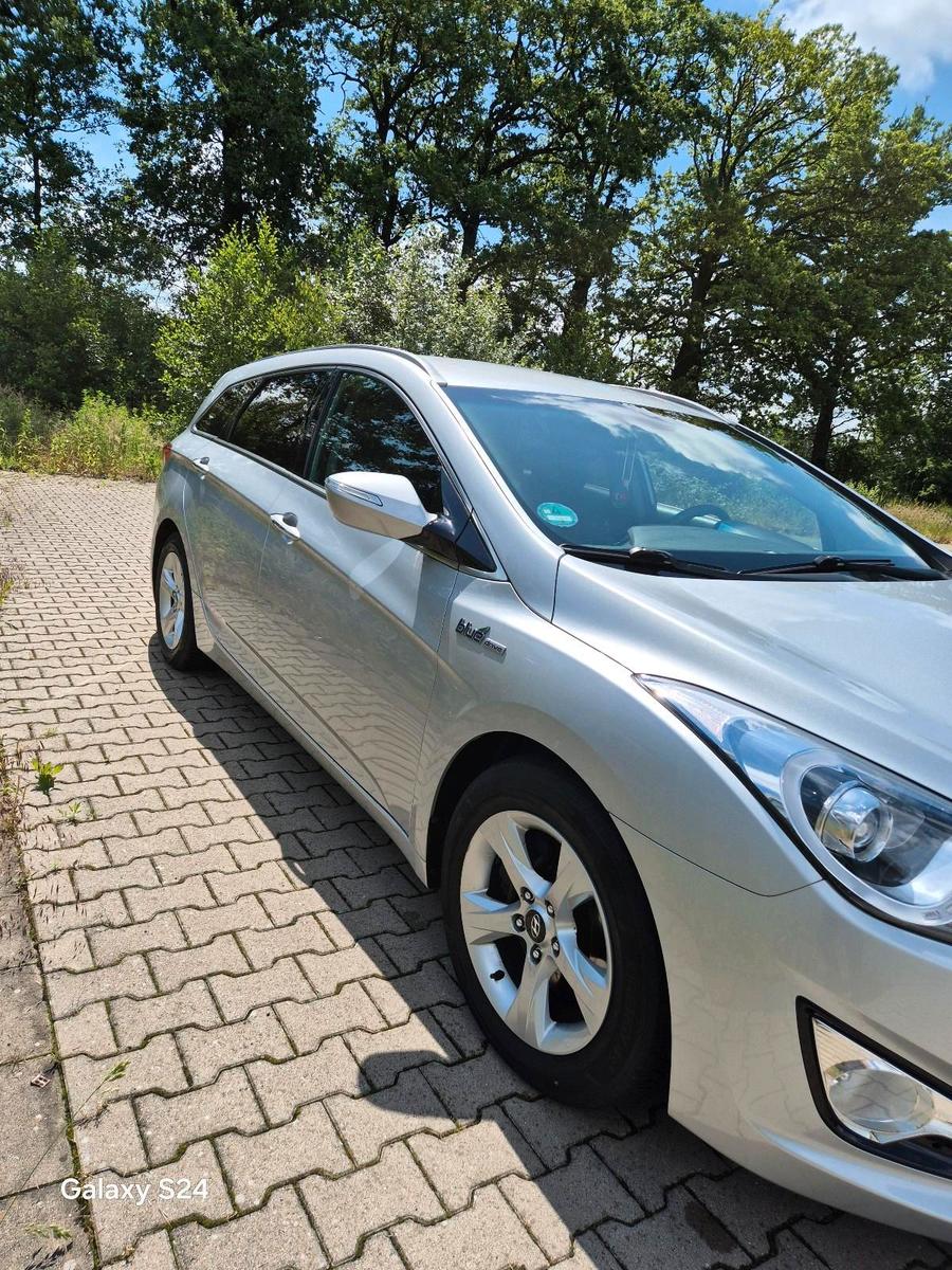 Hyundai i40 2013 — photo 7