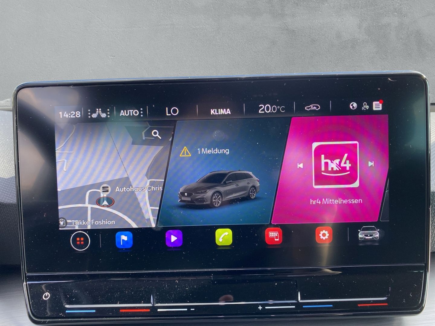 Fahrzeugabbildung SEAT Leon Sportstourer FR 2.0 TDI EU6d Navi Digitales