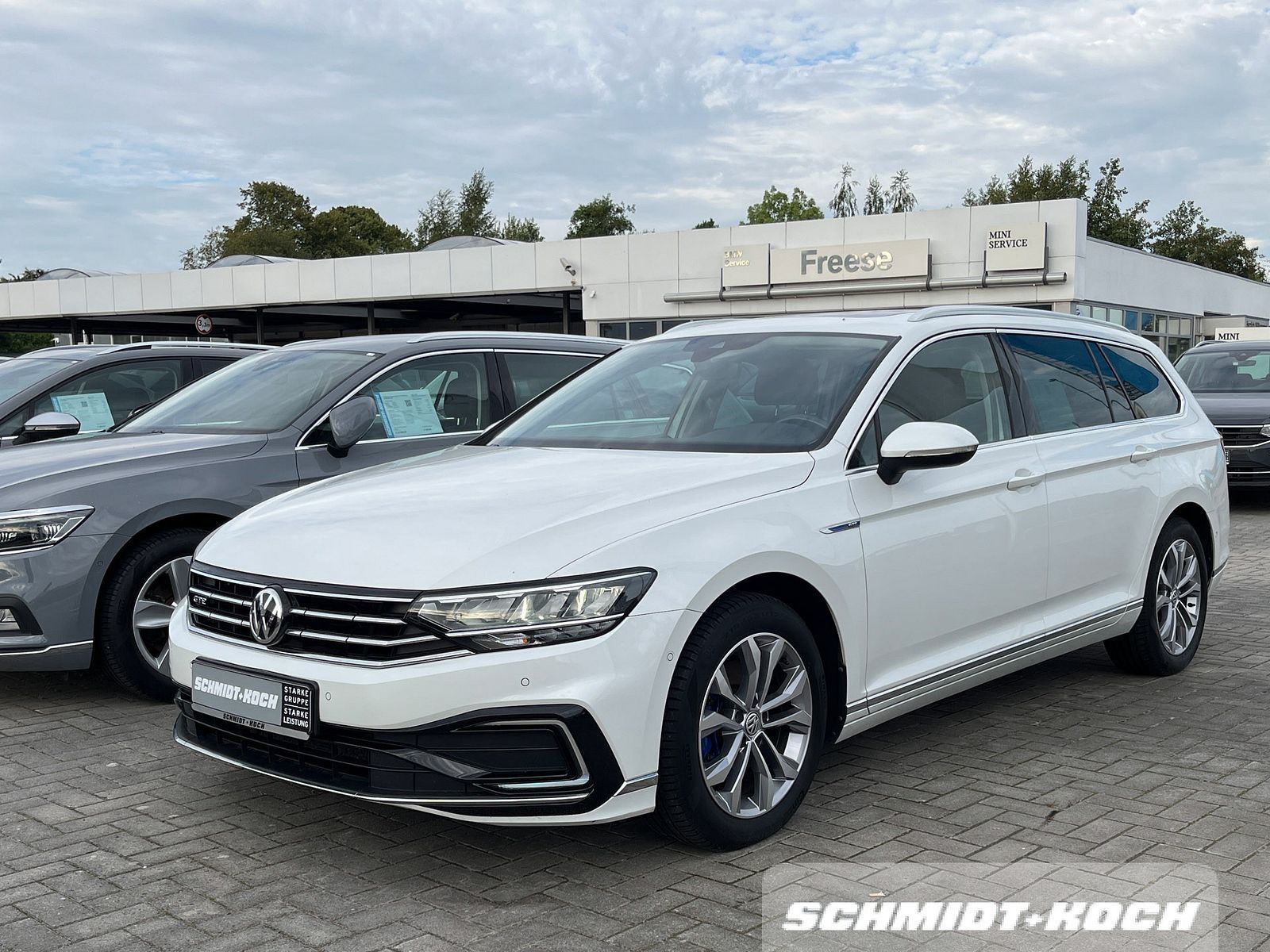 Volkswagen Passat Variant 1.4 TSI Hybrid GTE GTE, Navi, RFK imagem 2