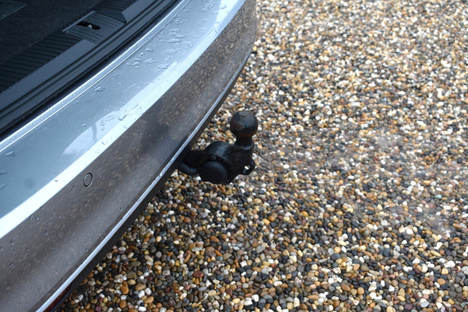 Fahrzeugabbildung Volkswagen Passat Variant Conceptline DSG AHK LED