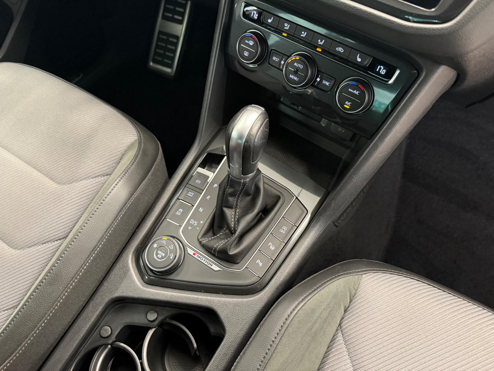 Volkswagen Tiguan Highline 2X R-LINE 4Motion 1HAND