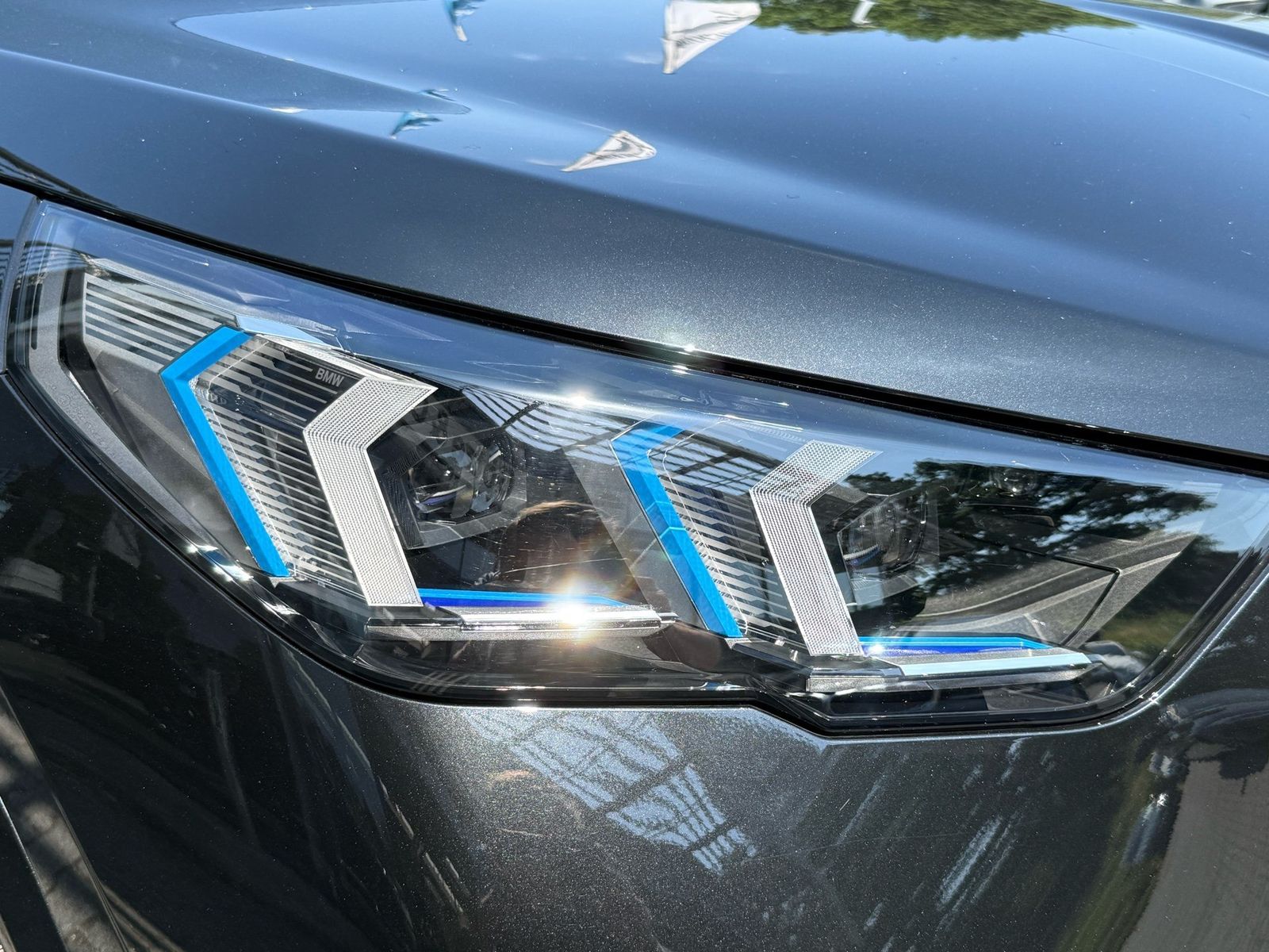 BMW iX2 - Bild 33