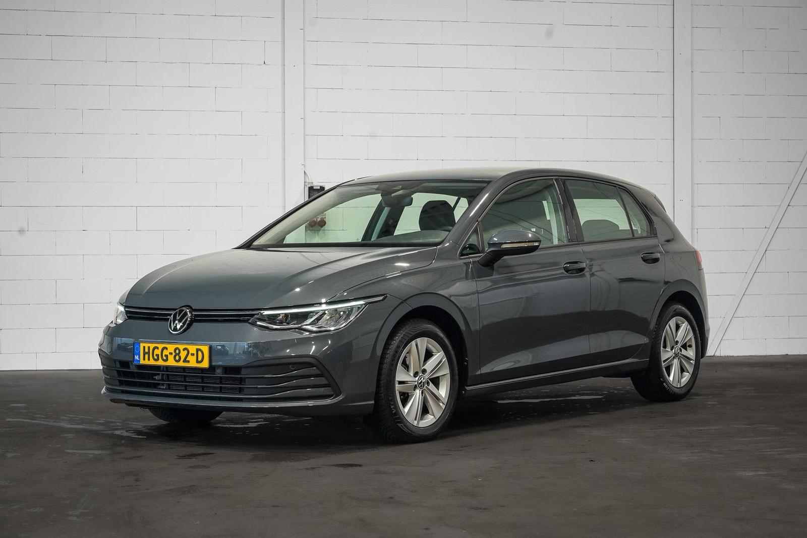 Volkswagen Golf 1.0 eTSI Life Business Automaat | -comforts
