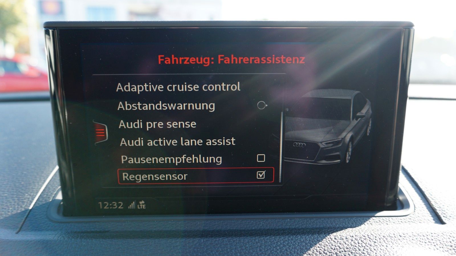 Fahrzeugabbildung Audi S3 Lim. 2.0 TFSI quattro Navi Kamera B&O Pano