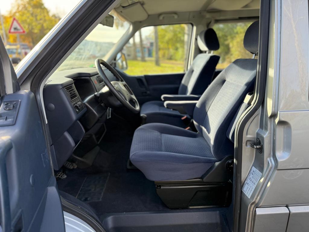 Volkswagen T4 Caravelle