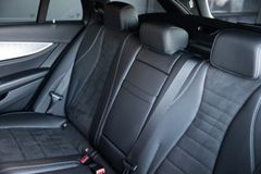 MERCEDES-BENZ E 400 d T 4M Avantgarde *Widescreen*Memory*AHK*