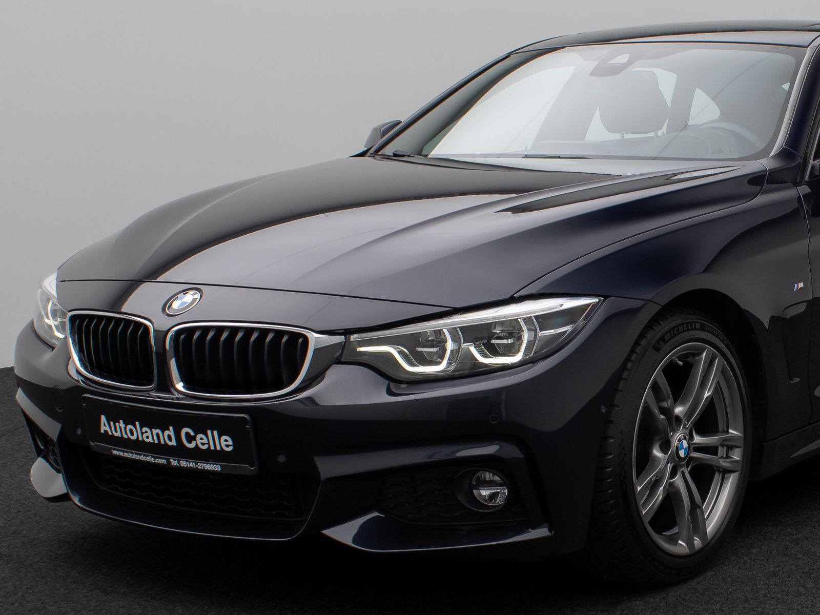 Fahrzeugabbildung BMW 430 Gran Coupé M Sport Glasdach Kamera HUD HiFi