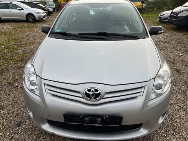 Toyota Auris 1,33-l-Dual-VVT-i