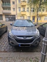 Hyundai ix35 Tucson Benzin - Hyundai TUCSON aus 2013