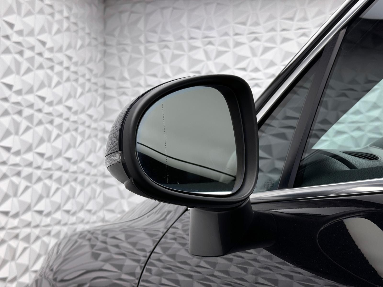 Fahrzeugabbildung Volkswagen 3.0 TDI R-LINE/4MOTION/STANDHZ/LUFT/KEY/AHK/360°