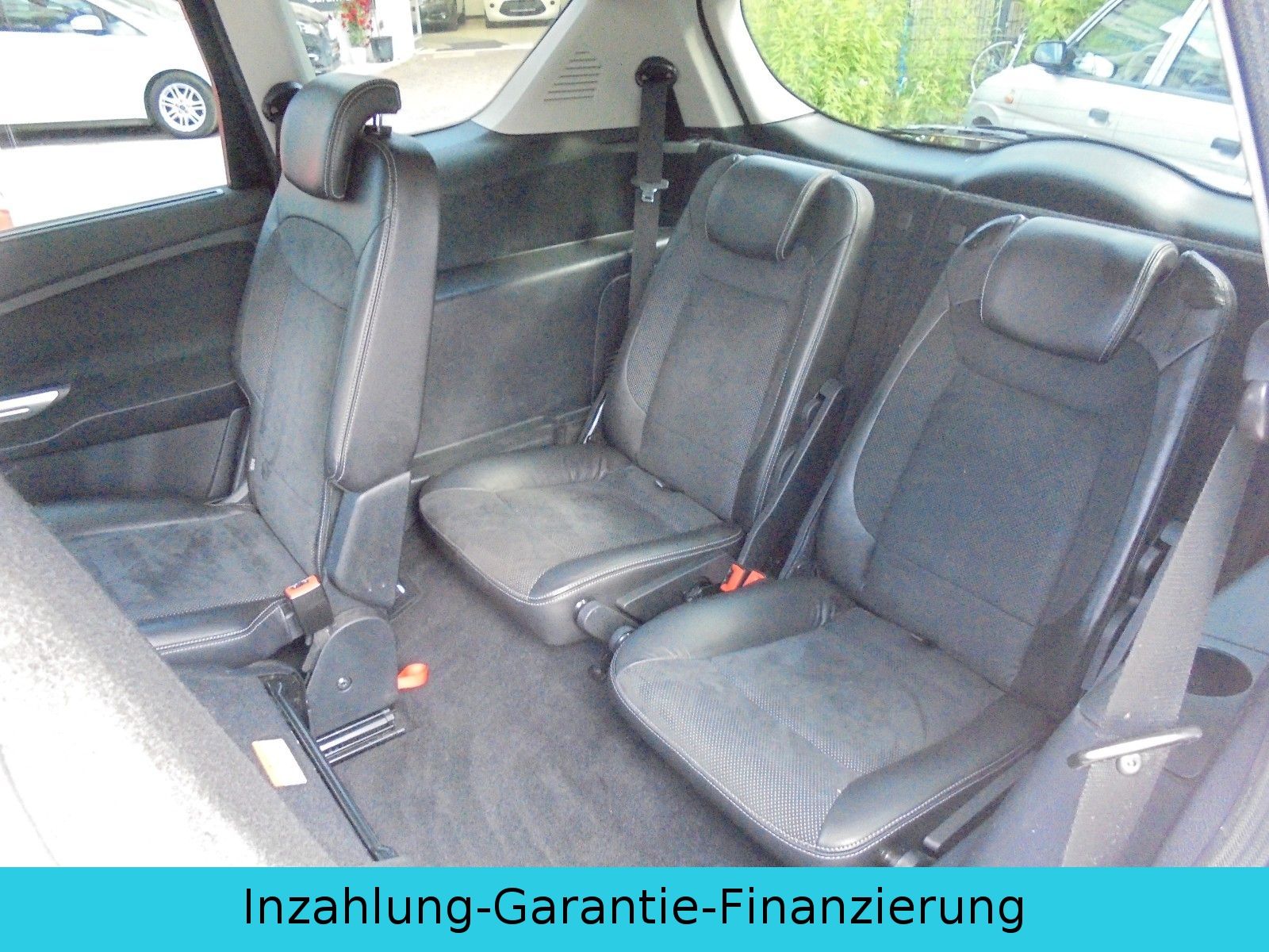 Fahrzeugabbildung Ford S-Max 2,3Titanium  Automatik/Klimaaut./7 Sitzer/