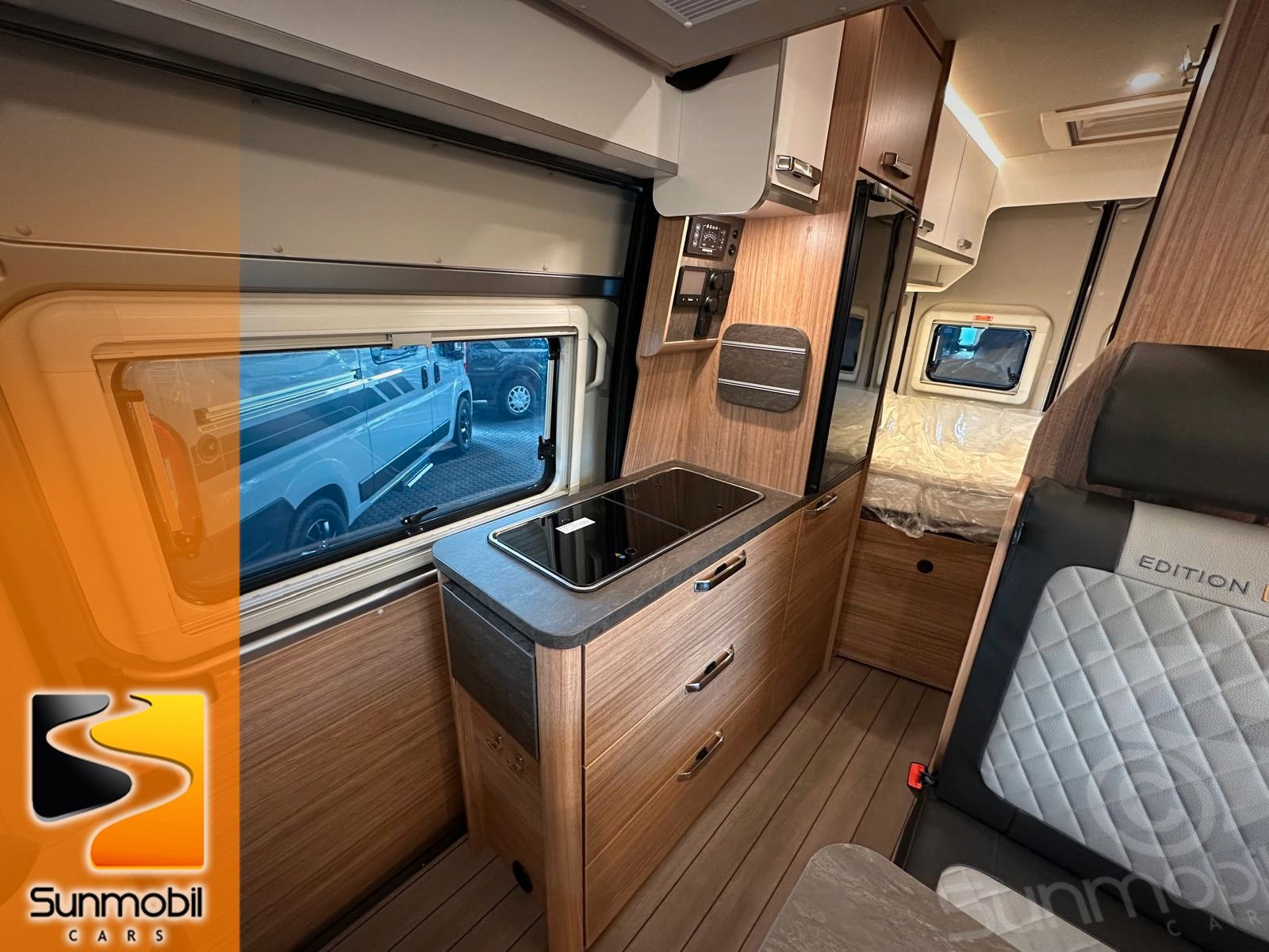 Fahrzeugabbildung Weinsberg CaraBus 600 DQ Edition Fire Automatik