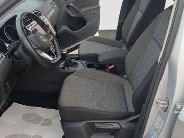 Volkswagen Tiguan - 9