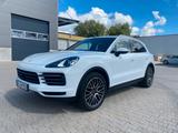 Porsche Scheckheft| Luftfederung | ACC |21 - Porsche Cayenne Gebrauchtwagen in Stuttgart