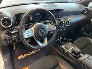 Mercedes-Benz A35 AMG 4Matic *PANO*LED*PDC*CARPLAY*