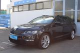 Skoda Octavia 2,0 Combi RS Navi ACC Bi-Xenon SHZ - Skoda Octavia: Schwarz, RS