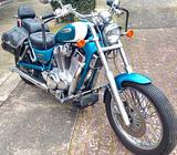 Suzuki VS Intruder 1400 guter Zustand viele Extras