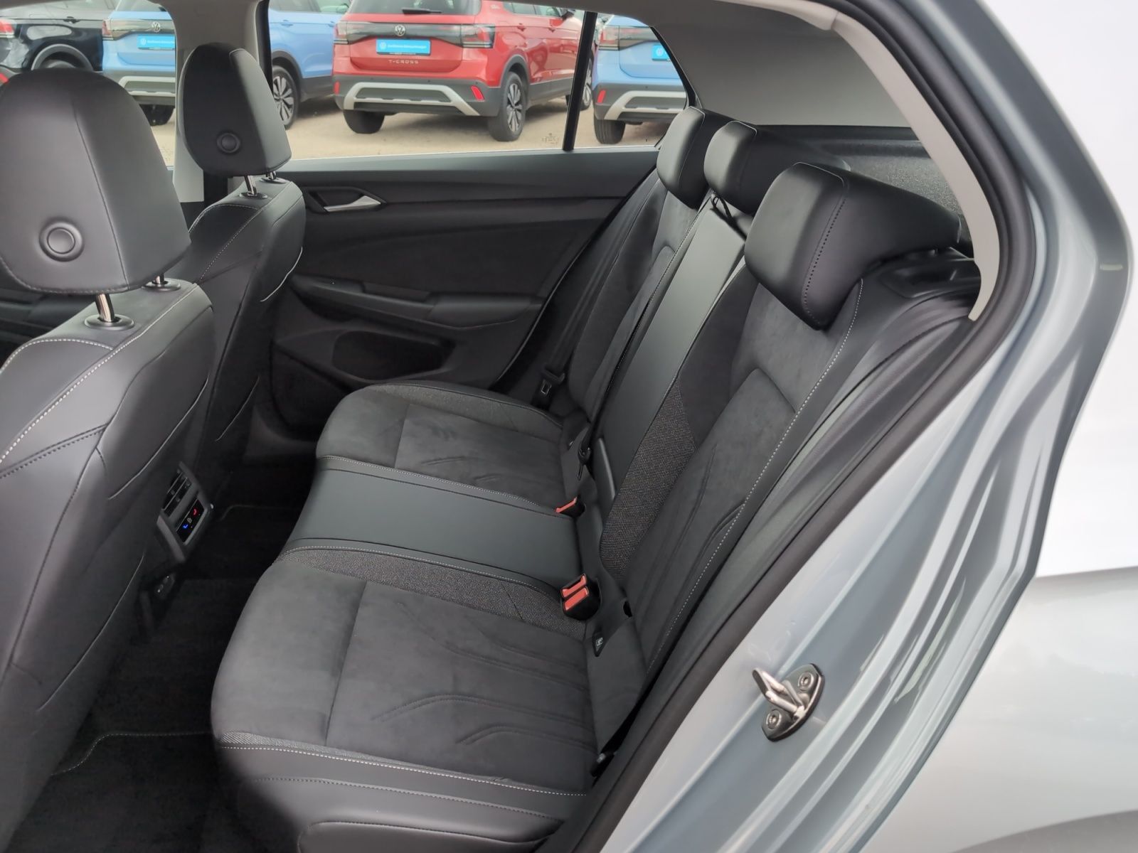 Volkswagen Golf - Bild 14