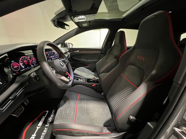 Volkswagen Golf 8 GTI Clubsport 45 Pano,Akrapovic,HeadUp