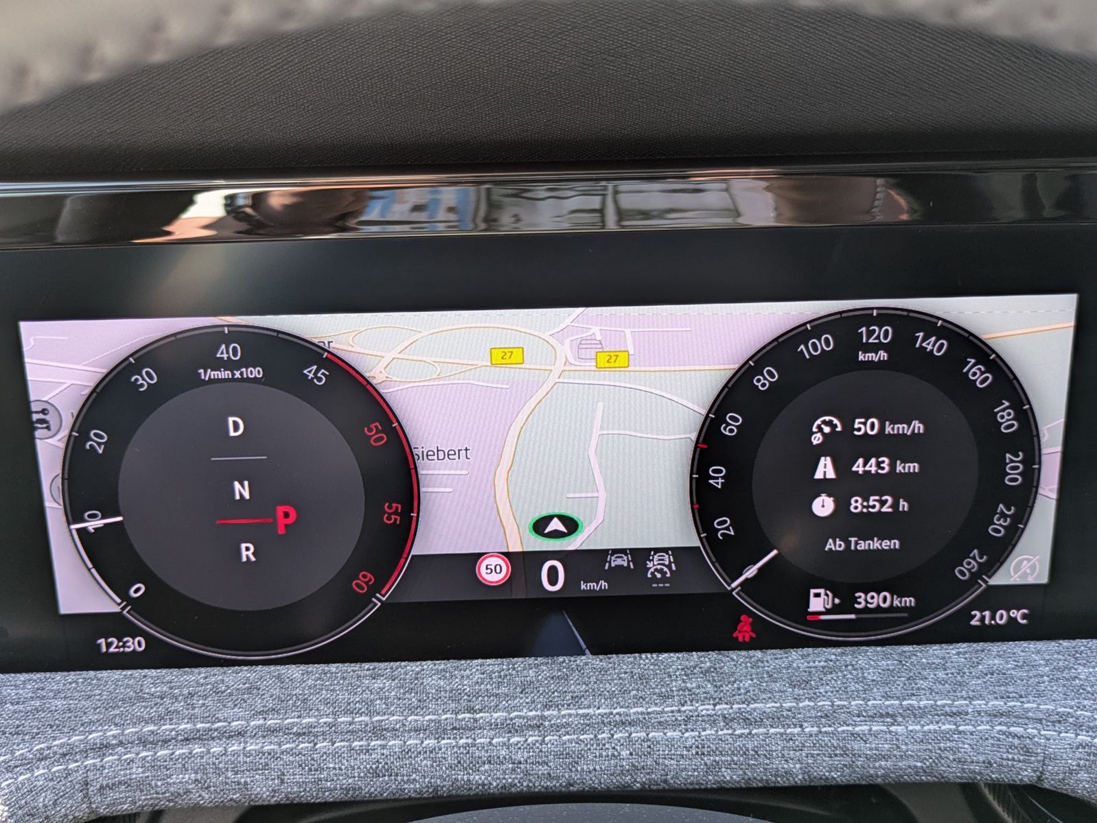 Fahrzeugabbildung SKODA Superb 2.0 TDI 4x4 Selection MATRIX*AHK*PANO*19"