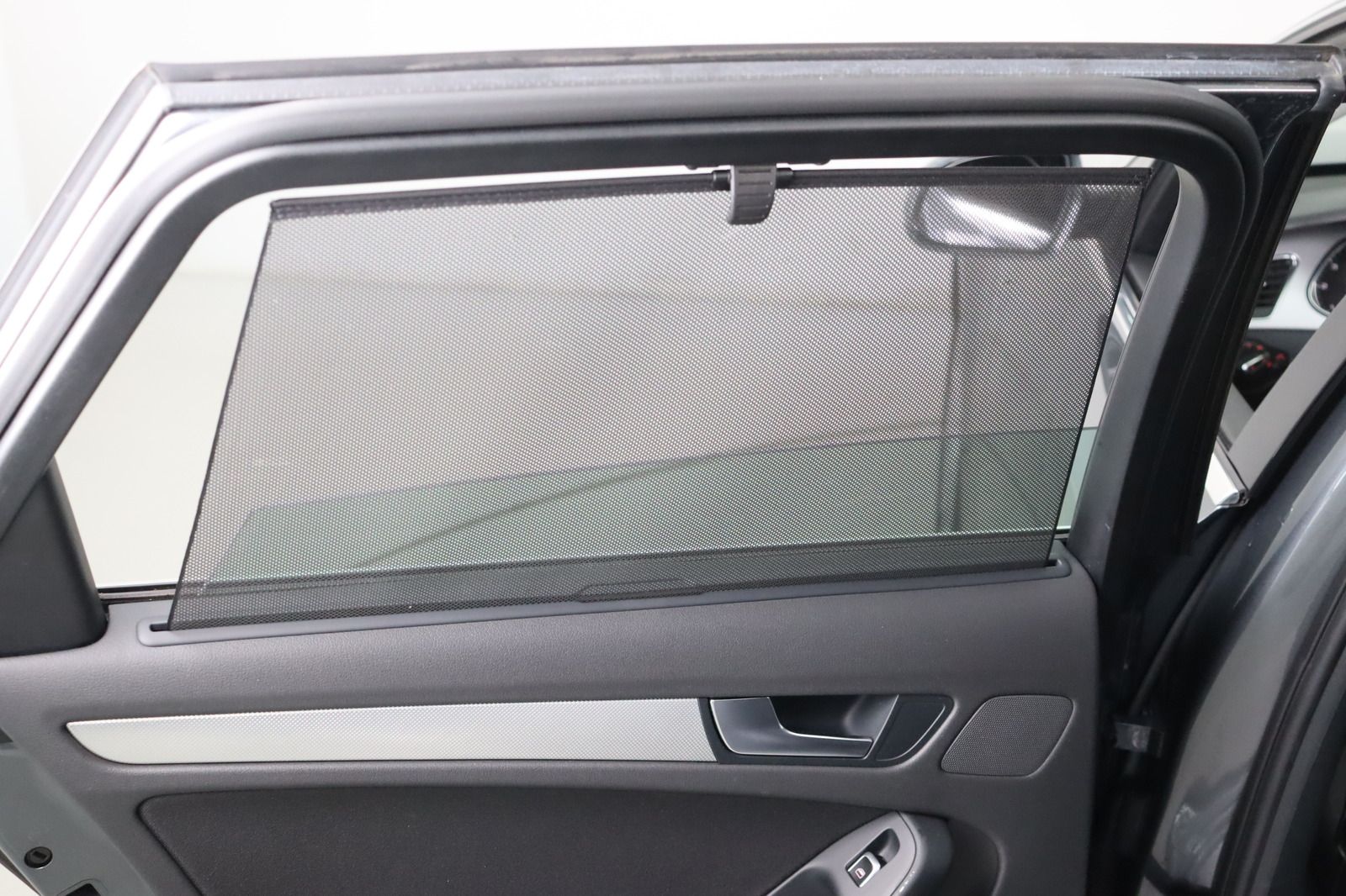 Fahrzeugabbildung Audi A4 Avant 2.0 TDI S-line * Bi- Xenon * Navi * Amb