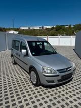 Opel Combo 1,6 CNG/Klima/Anhängerkupplung - mit CNG-Antrieb: Anhängerkupplung