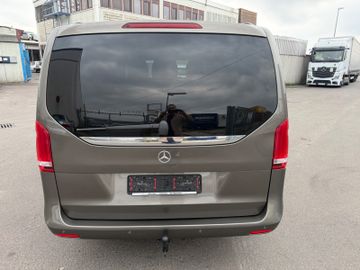 Mercedes V 250 - 6
