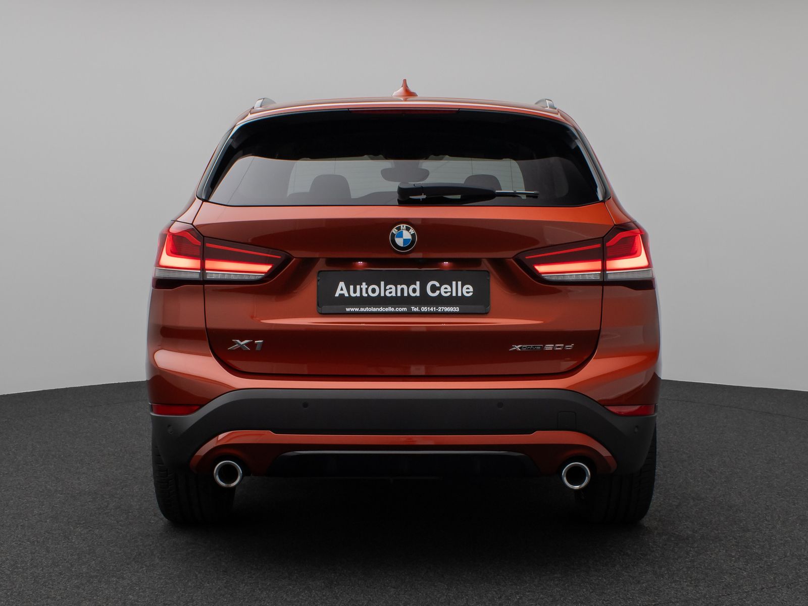 Fahrzeugabbildung BMW X1 xD20d Sport Line Panorama Kamera HUD DAB AHK