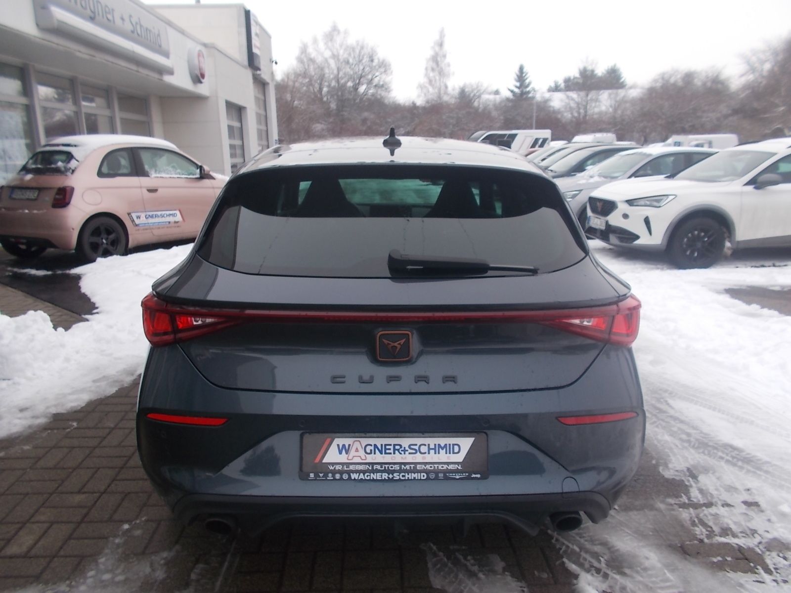 Fahrzeugabbildung CUPRA Leon 2.0 TSI (245 PS) DSG + ACC + SHZ