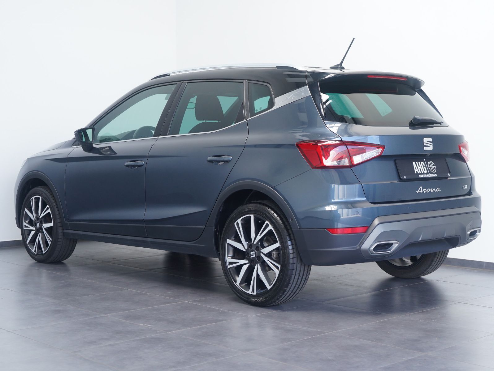 Fahrzeugabbildung SEAT Arona 1.0 TSI FR LED/ACC/KAMERA/VIRTUAL/18"